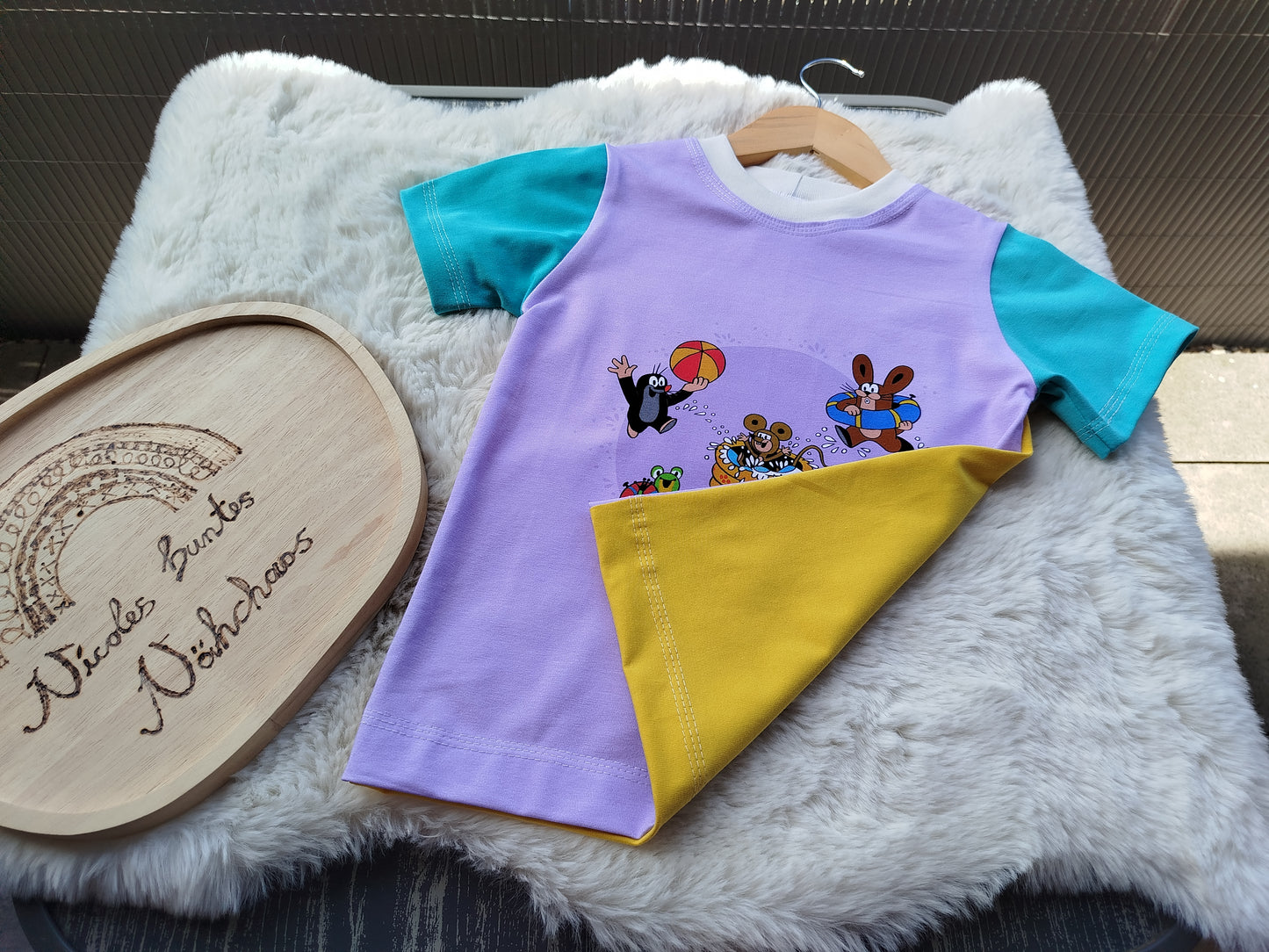 Kinder T-Shirt Gr. 110 Der kleine Maulwurf Poolparty