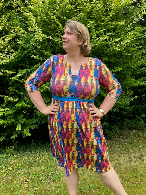 Individuelles Damenkleid "Elisabeth" Gr. 32-50