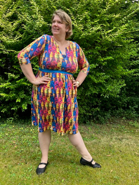 Individuelles Damenkleid "Elisabeth" Gr. 32-50